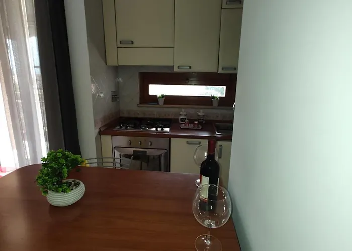 Ortensie Cinecitta Apartment *